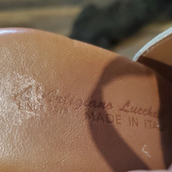 l'artigiano lucchese Italian Cream and Tan Peep-Toe Heels with Chunky Heel - Picture 2 of 10